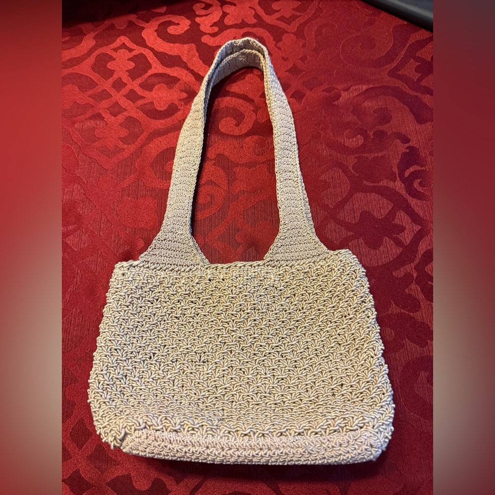 Liz Claiborne crochet bag -NWOT